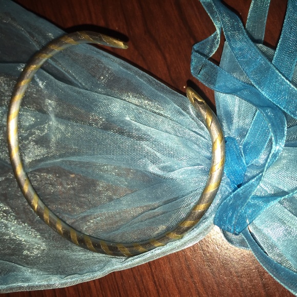 Bangle / Ankle Bracelet (metal) - Picture 1 of 4